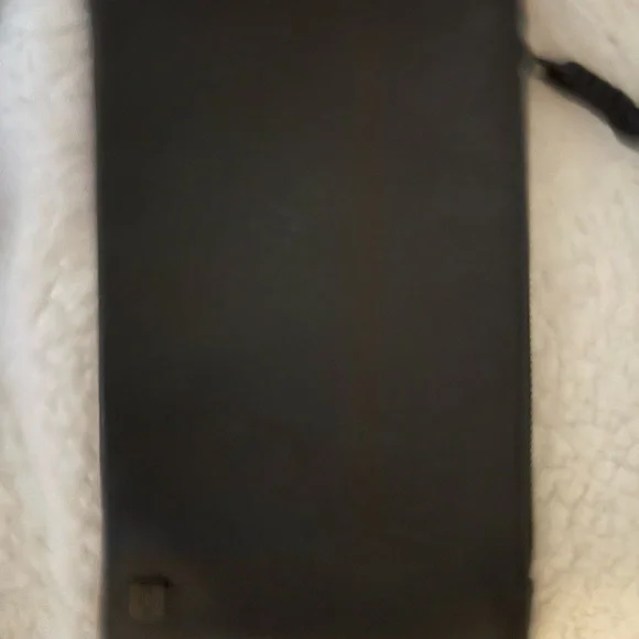 Callista black leather bag with matching pouch - Picture 5 of 14